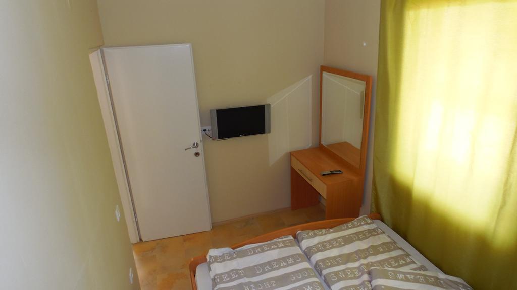 Zen Apartmani Novi Sad Eksteriør billede