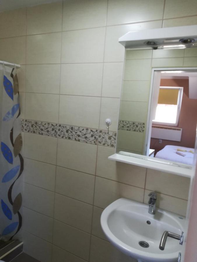 Zen Apartmani Novi Sad Eksteriør billede